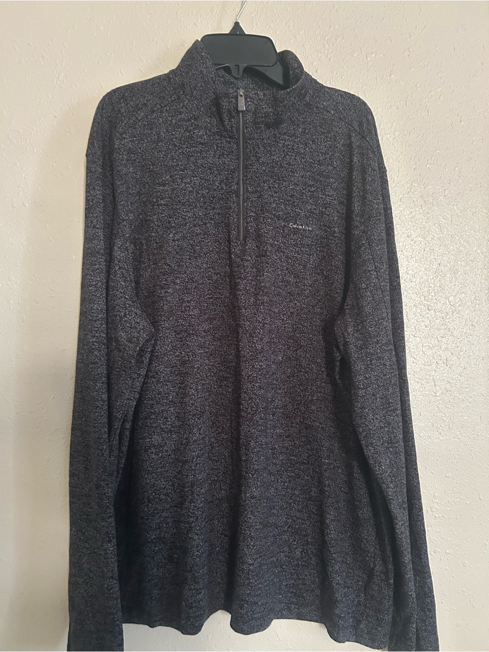 Calvin Klein Men's Heather Charcoal Quarter-Zip Long Sleeve Pullover